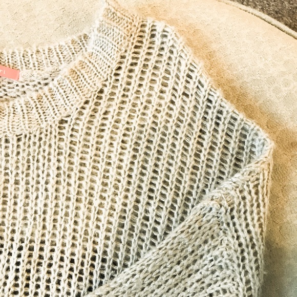 Grey knit sweater - Picture 2 of 4